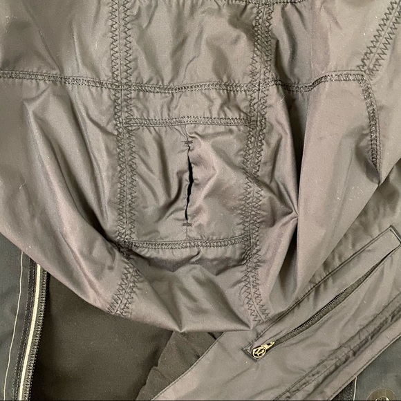 Lululemon Athletica Reflective Running Jacket with Asymmetrical Zipper - Picture 3 of 11